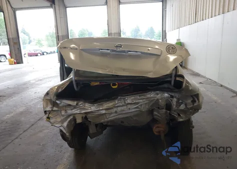 2016 Nissan Versa 1.6 S из США, поврежденный, VIN 3N1CN7AP6GL831859